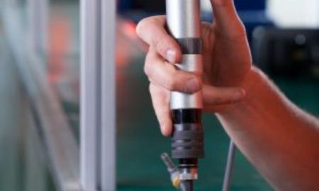 Pneumatic Screwdrivers Explained - What Are They, How They Work, Safety, Maintenance & Buying Guide